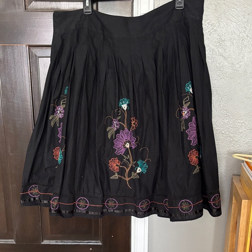 Venezia Black knee length Skirt with Colorful Floral Embroidery